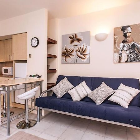 Awesome Apartment In The Heart Of Camden Town Лондон Экстерьер фото